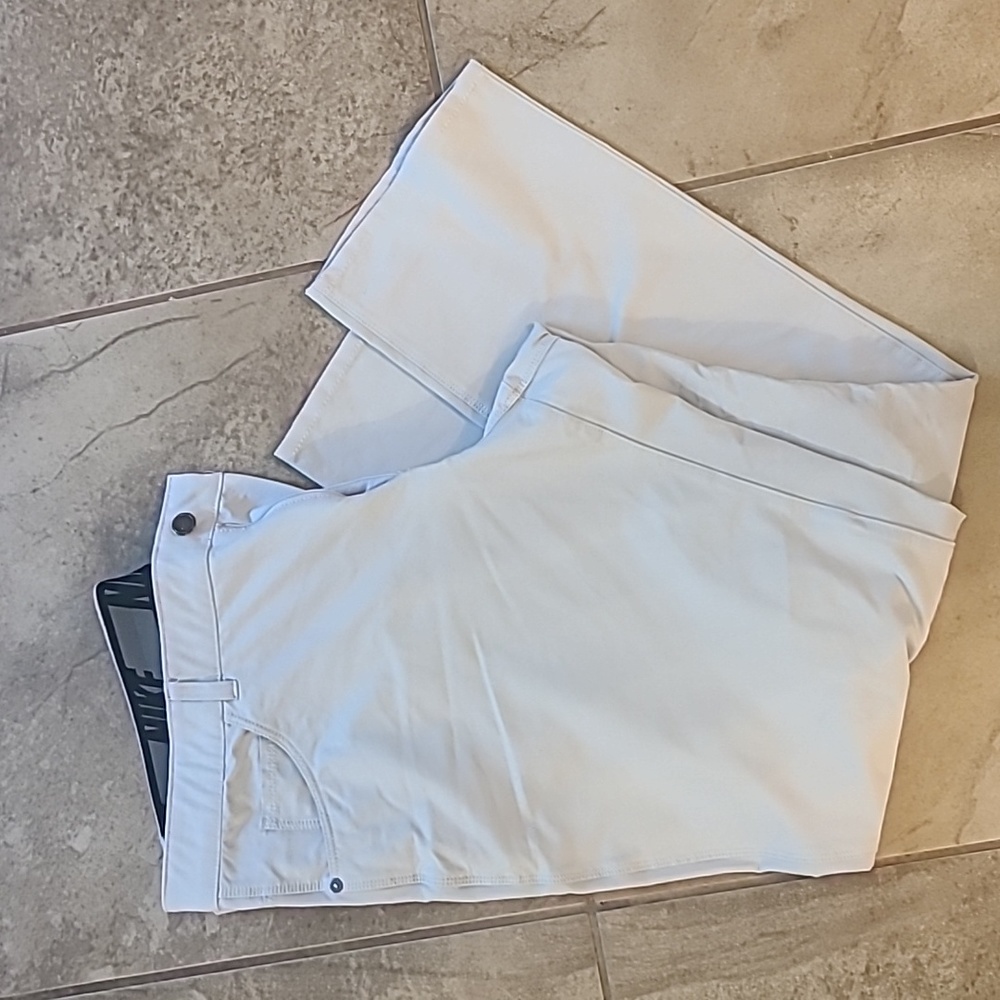 Nike golf pants, dri-fit